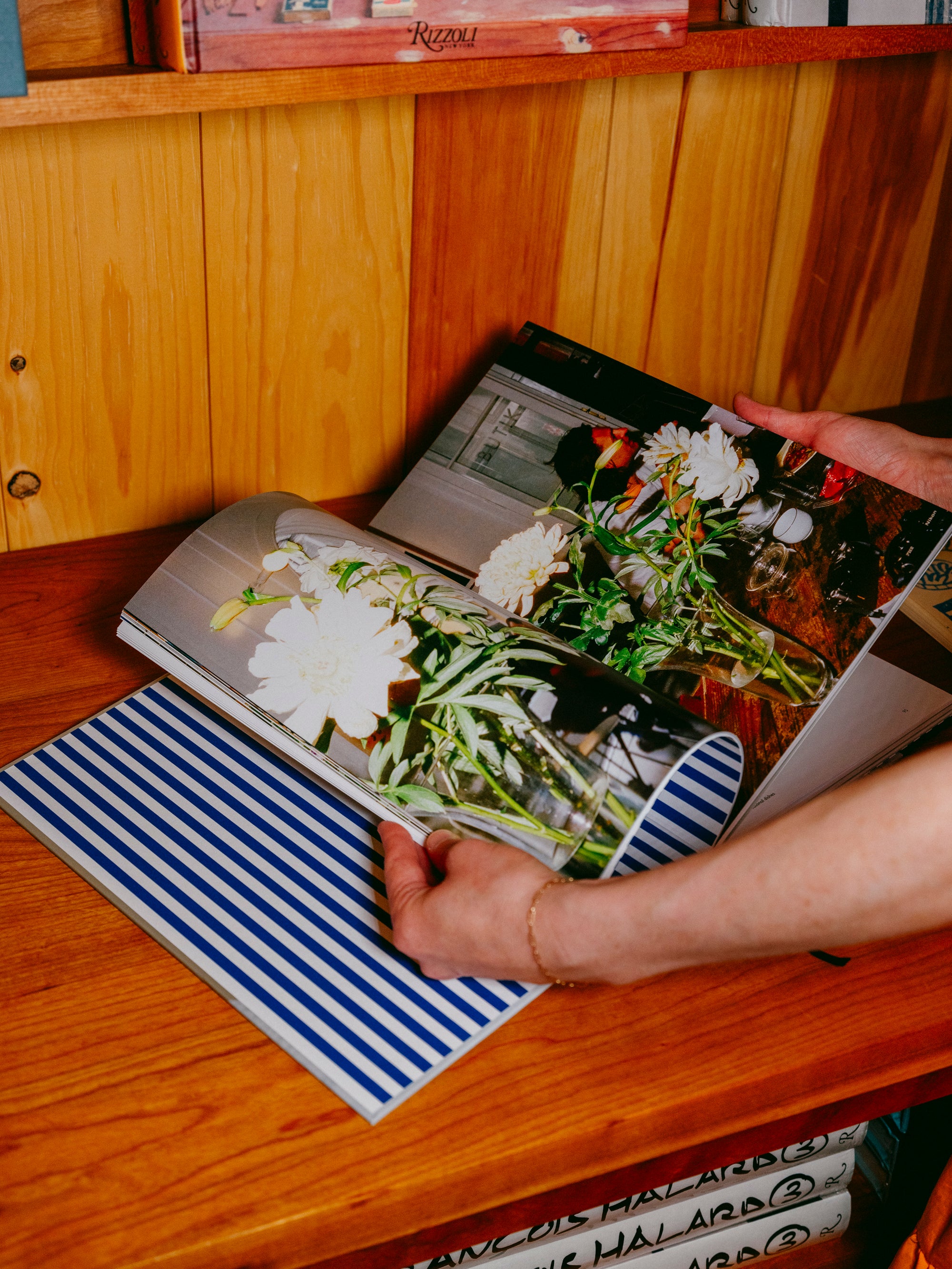 洋書 ATELIER SEPTEMBER Atelier September: A place for daytime cooking - Assembly