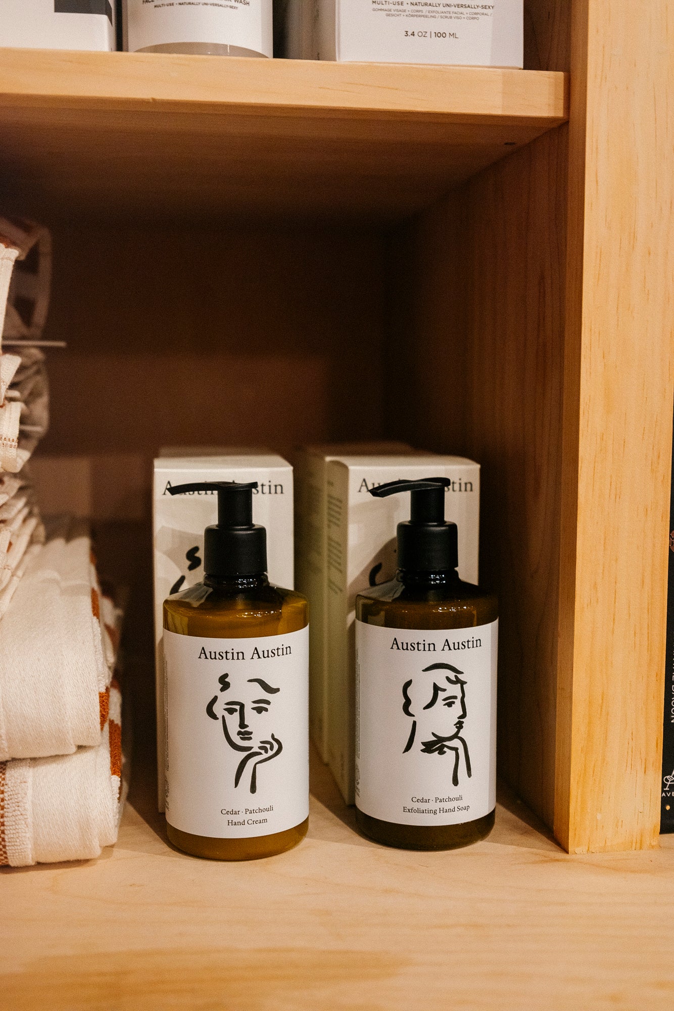 Cedar & Patchouli Exfoliating Hand Soap