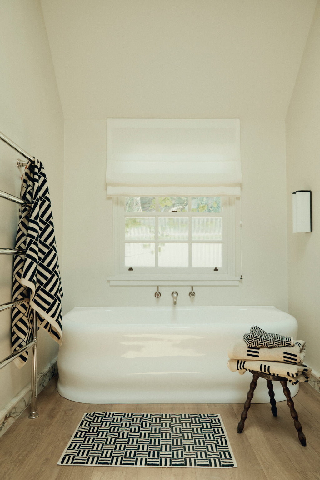 Organic Cotton Weave Towels | Sand & Noir