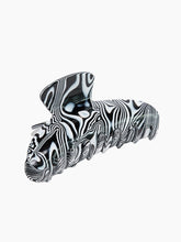 Load image into Gallery viewer, Baby Doll Claw |  Black Marble
