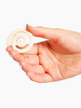 Load image into Gallery viewer, Spiral Clip | Cream
