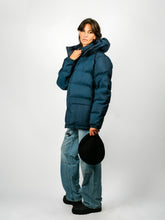 Load image into Gallery viewer, Classico Down Parka | Navy

