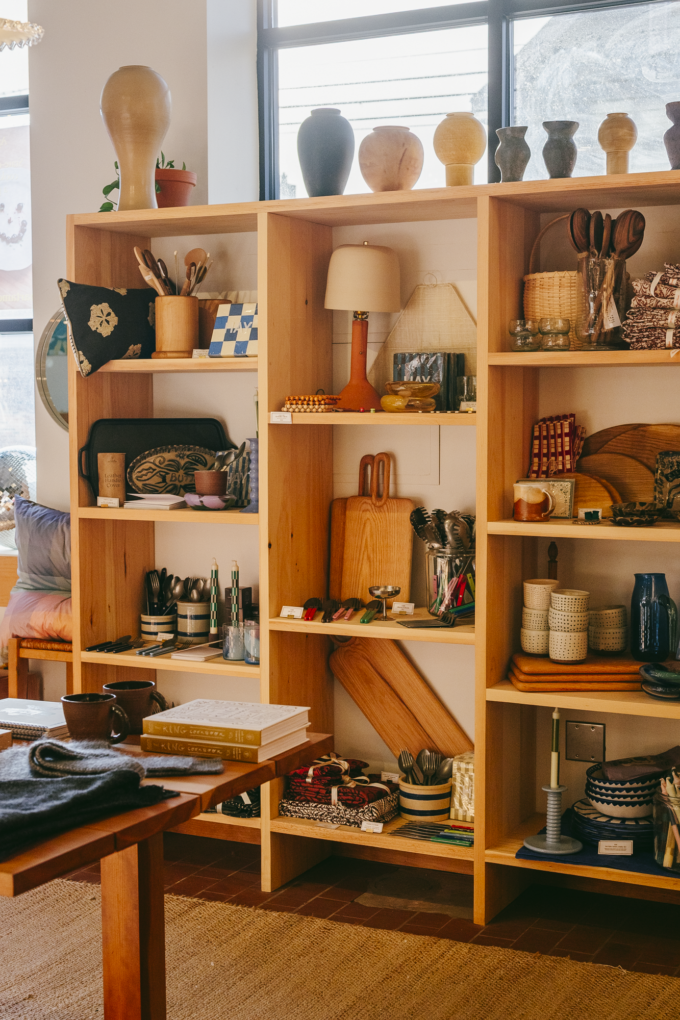 Raw Lamp with Shade | 2 Colors