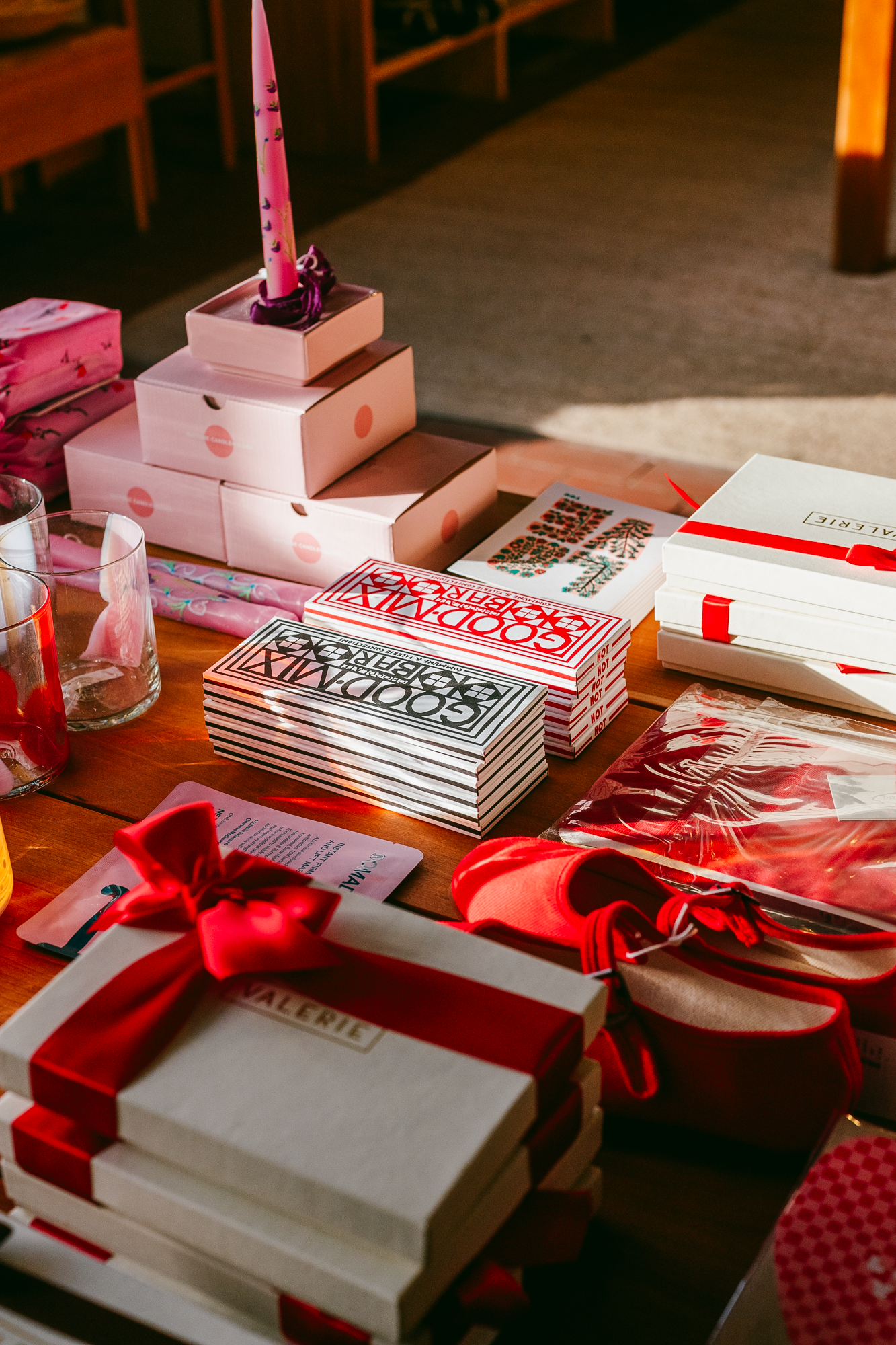 Valentine's Chocolate Truffles | 20 Pieces