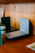 Single Bookend | 2 Sizes