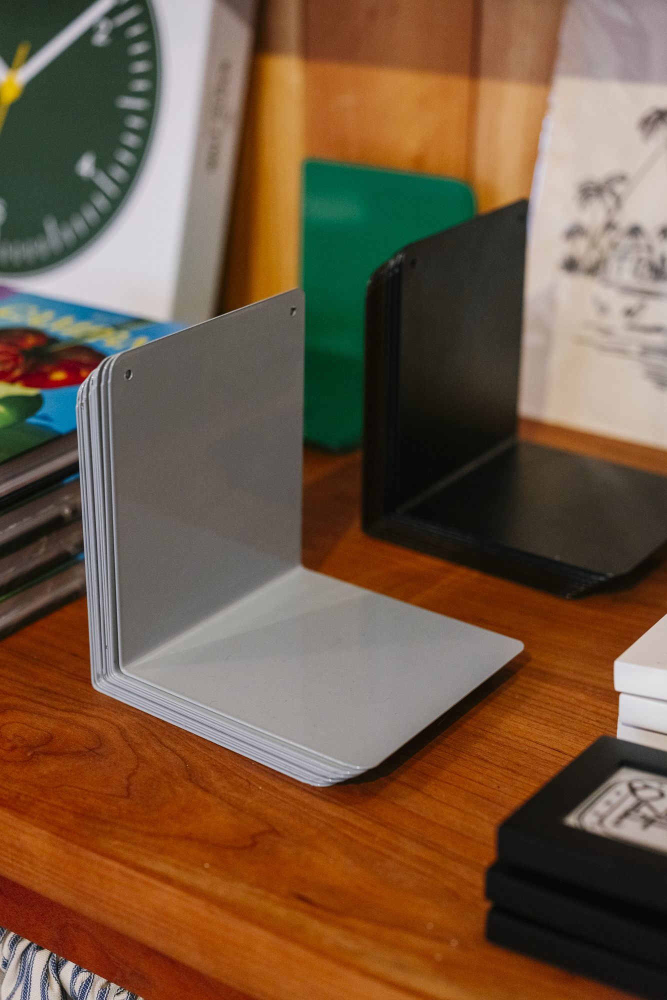 Single Bookend | 2 Sizes