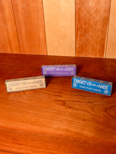 Load image into Gallery viewer, Espiritus del Ande Collection Pure Palo Santo Incense
