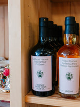 Load image into Gallery viewer, Winter Harvest Persimmon Vinegar
