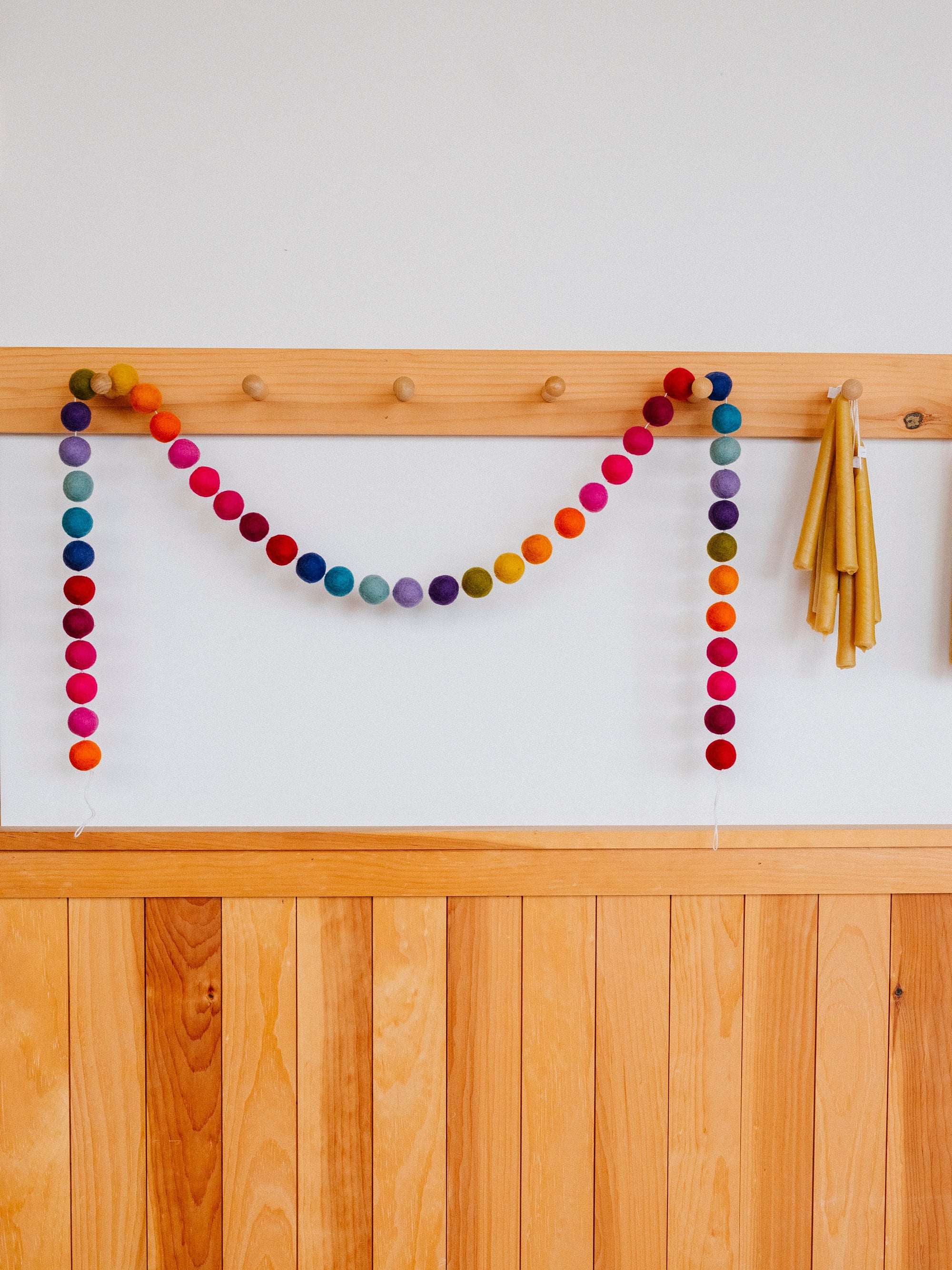 6' Felt Rainbow Pompom Ball Garland