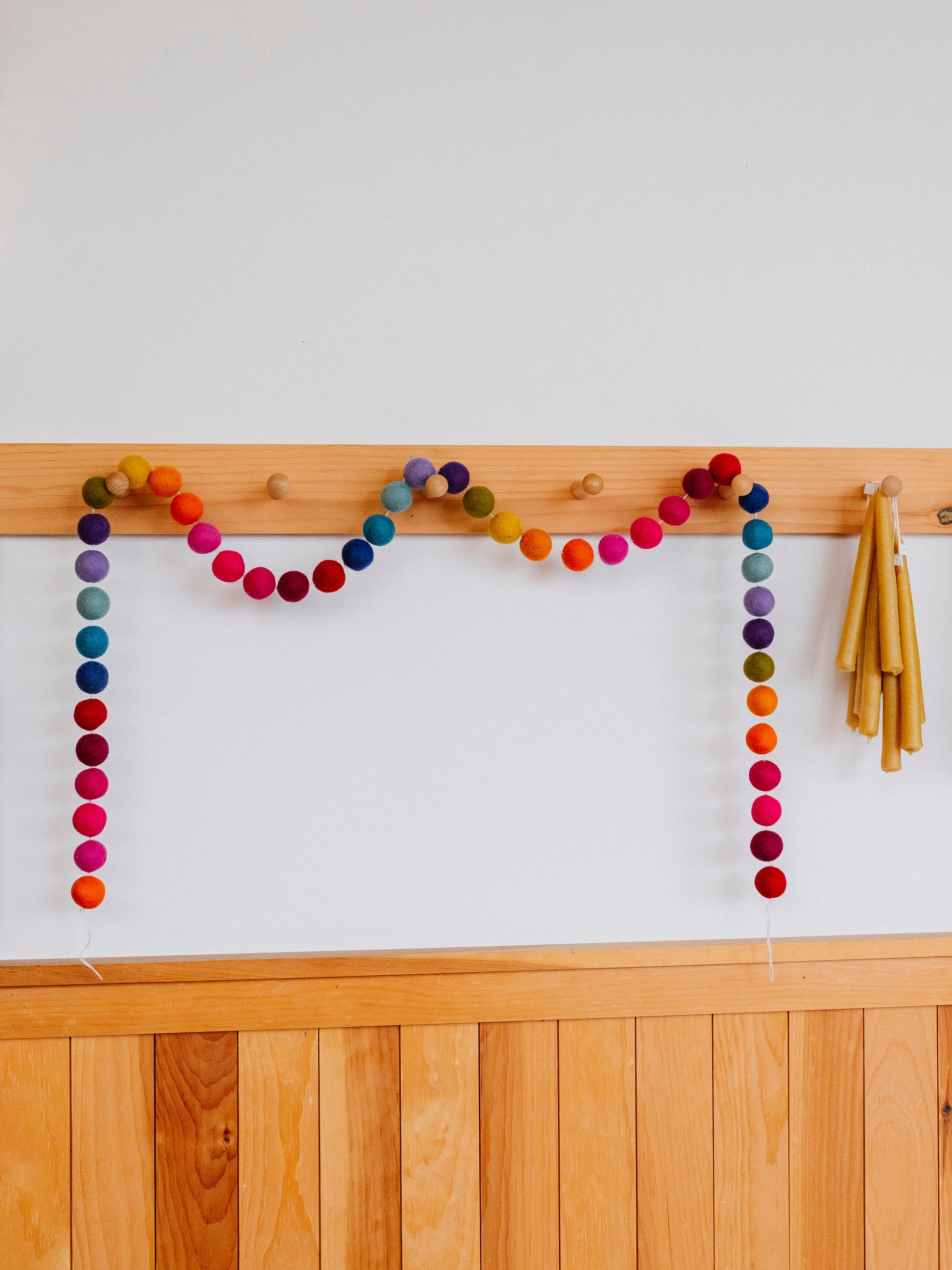 6' Felt Rainbow Pompom Ball Garland