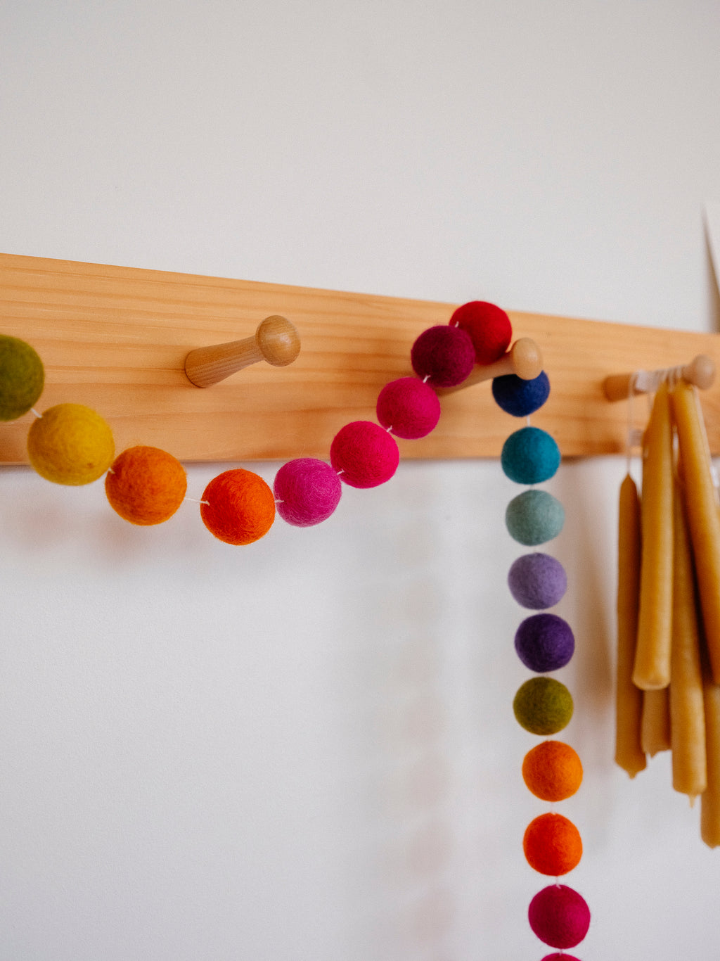 6' Felt Rainbow Pompom Ball Garland