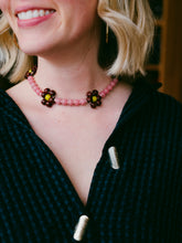 Load image into Gallery viewer, Vintage Beaded Daisy Chain | Chunky
