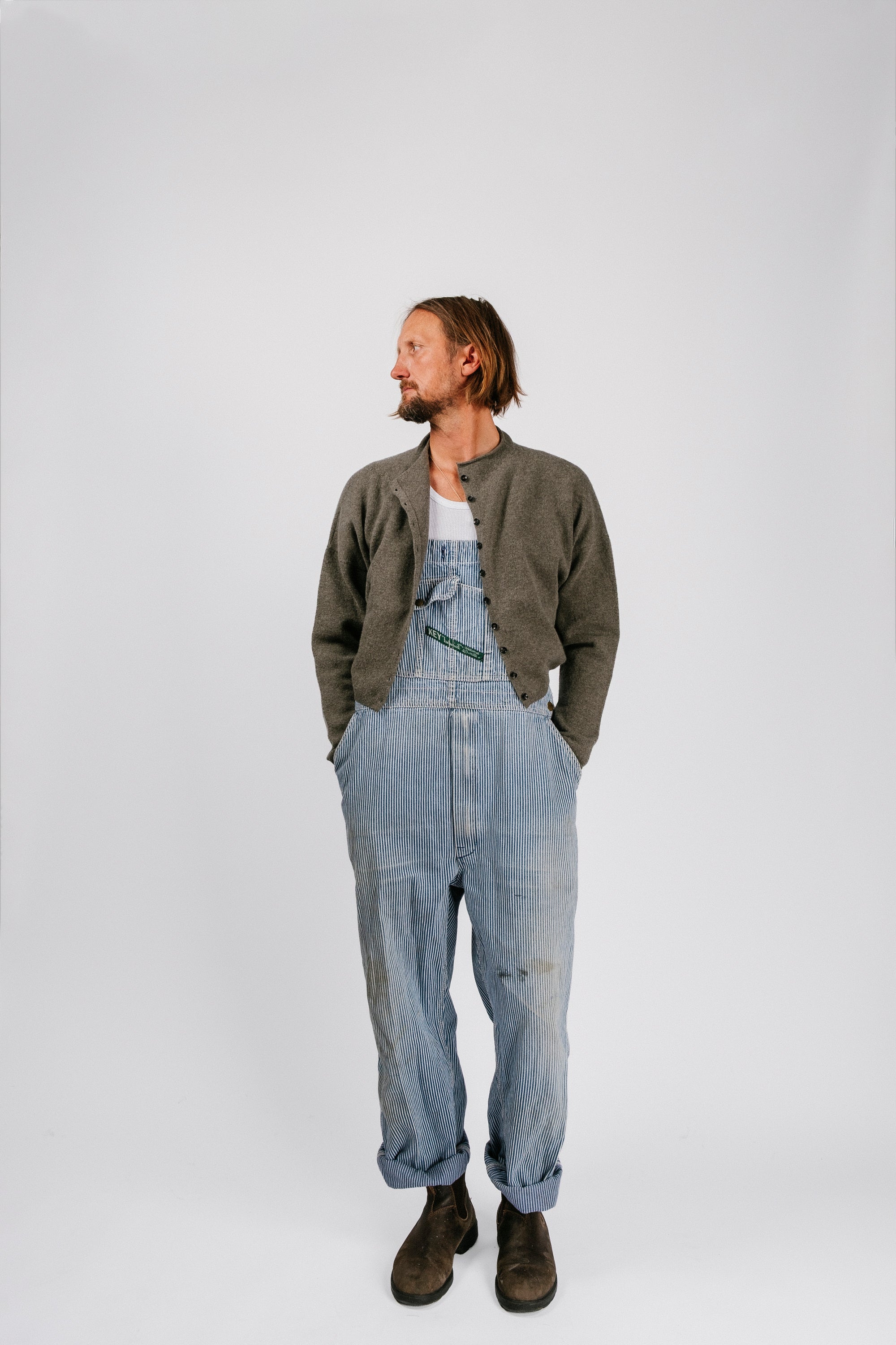 Shrunken Peri Cardigan | Shadow