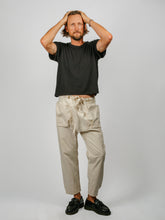 Load image into Gallery viewer, Cropped Ojai Tee | Black

