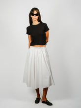 Load image into Gallery viewer, Isola Tee | Black
