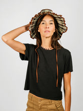 Load image into Gallery viewer, Cropped Ojai Tee | Black
