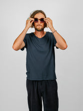 Load image into Gallery viewer, Ojai Tee | Navy
