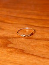 Load image into Gallery viewer, 14K Knot Ring
