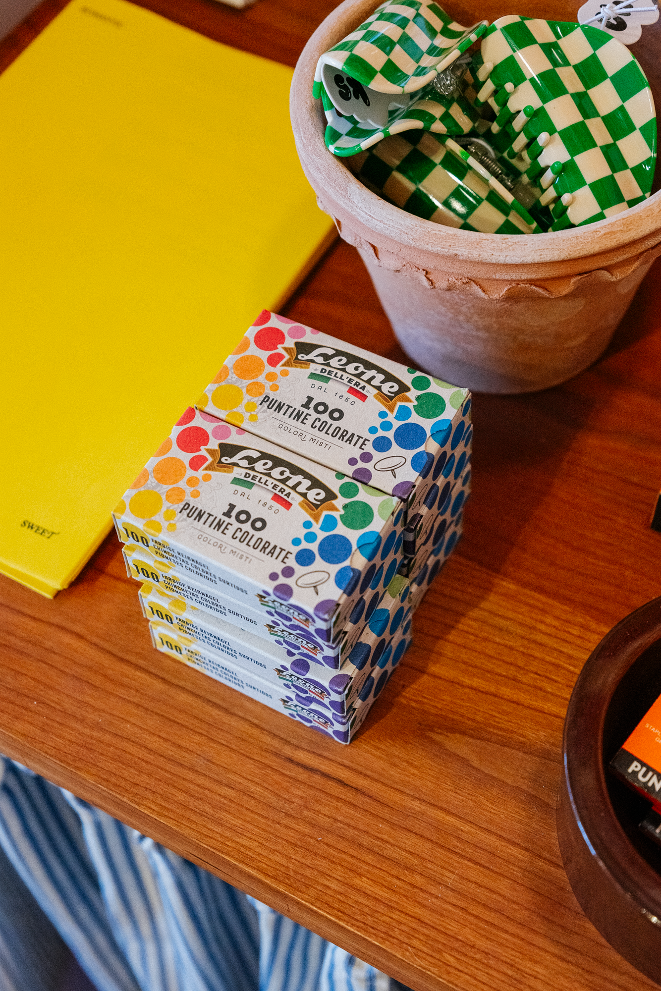 100 Pushpins | Multicolor