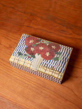 Load image into Gallery viewer, Louis Sherry 12-Piece Chocolate Tin, John Derian Poppy
