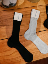 Load image into Gallery viewer, Ribbed Socks
