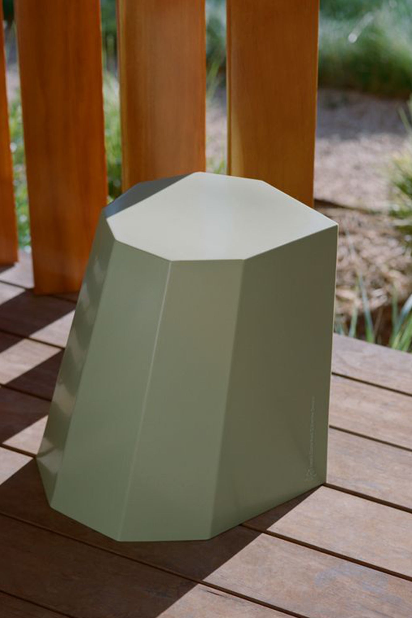 Arnold Circus Stool – The Post Supply