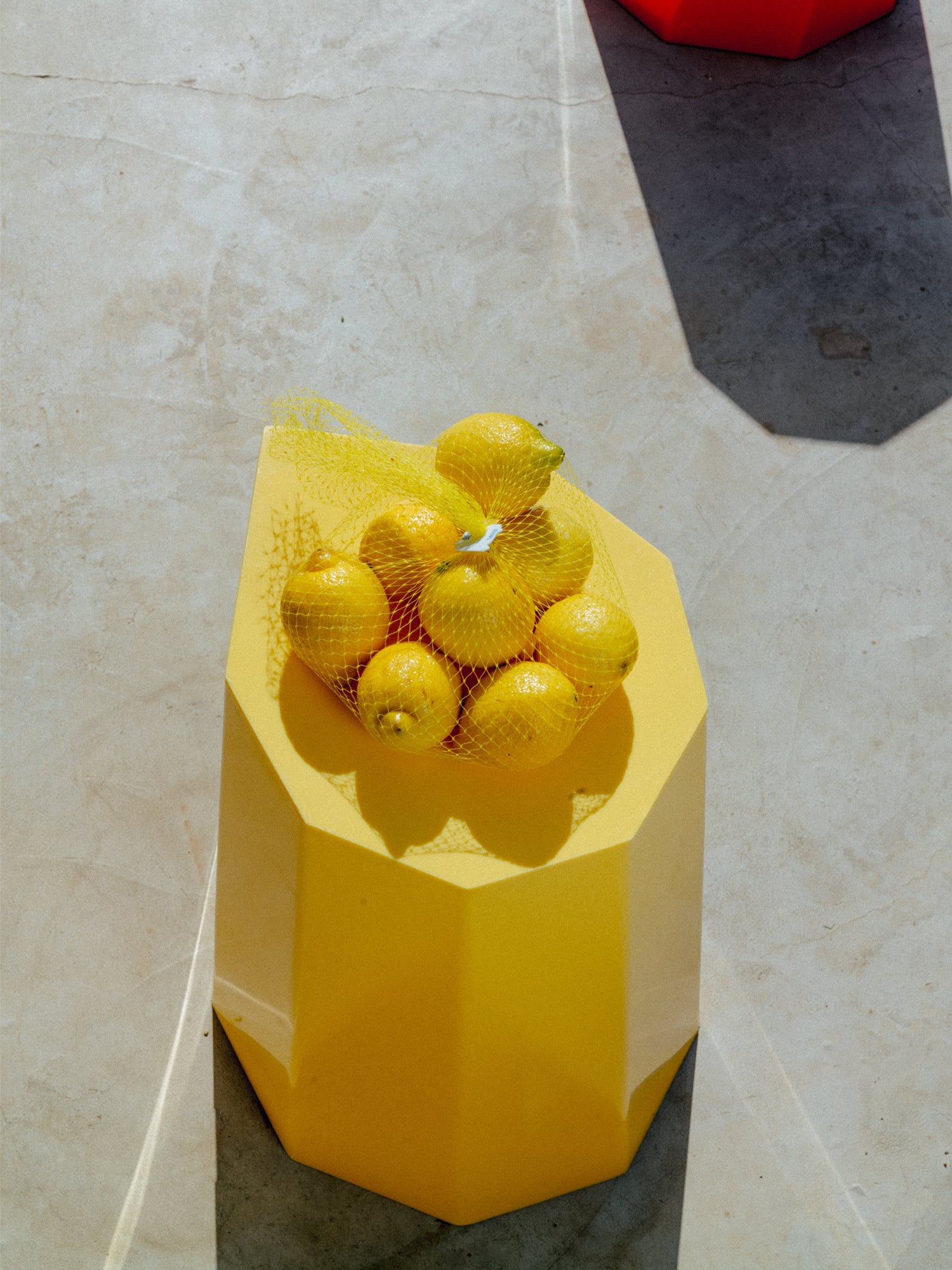 Arnold Circus Stool | 4 Colors