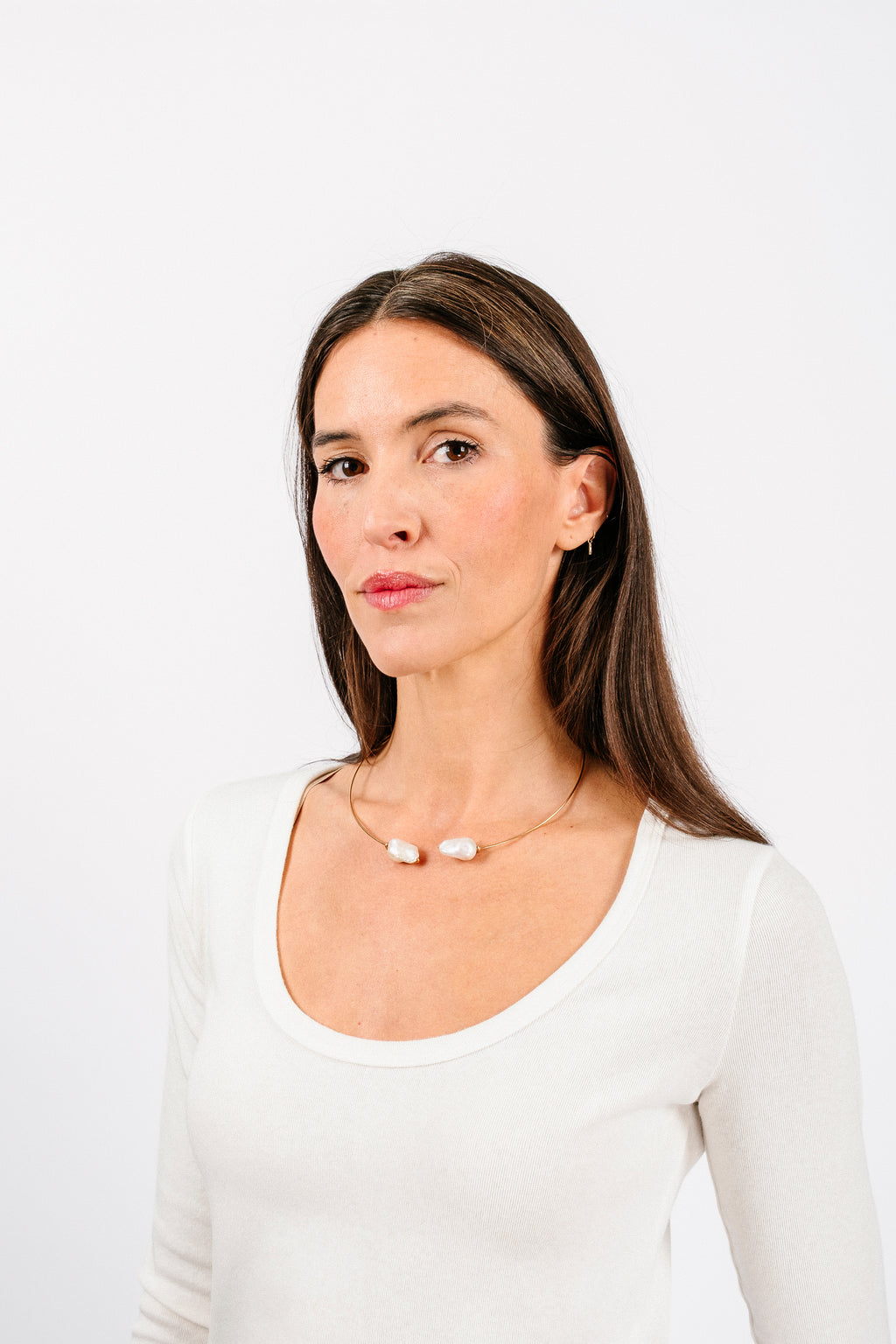 White Baroque Pearl Collar