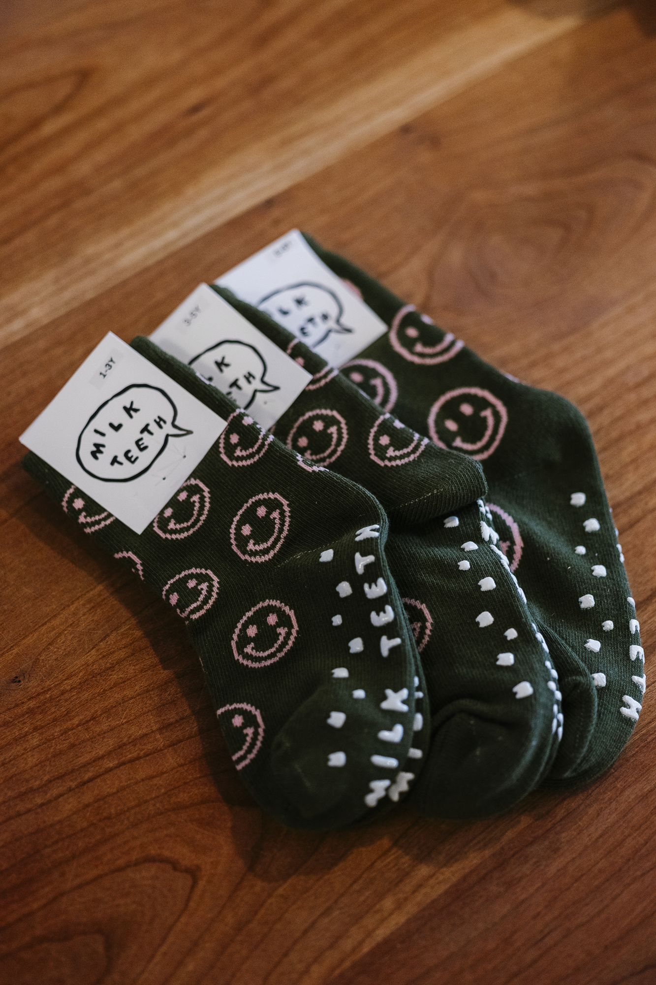 Grip Socks | Olive Smile