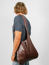 Load image into Gallery viewer, Bordeaux Leather Tote
