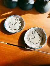 Load image into Gallery viewer, Handpainted Ring Dishes

