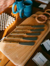 Load image into Gallery viewer, Bistrot Vintage Butter Knife | Teak Wood
