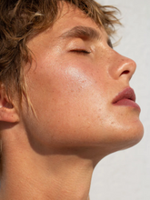 Load image into Gallery viewer, Hydra Highlighter Stick | Face + Body
