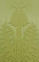 Load image into Gallery viewer, Matcha Rose Chocolate Bar
