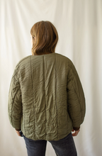 Load image into Gallery viewer, Olive Green Quilt Jacket

