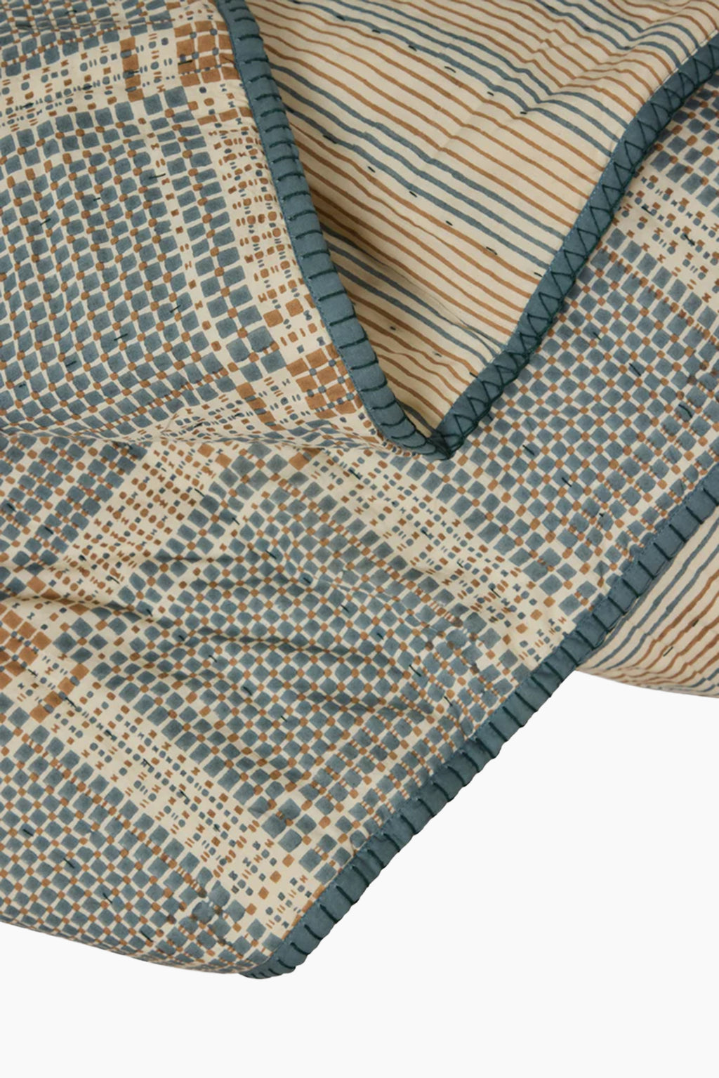 Acadia Throw