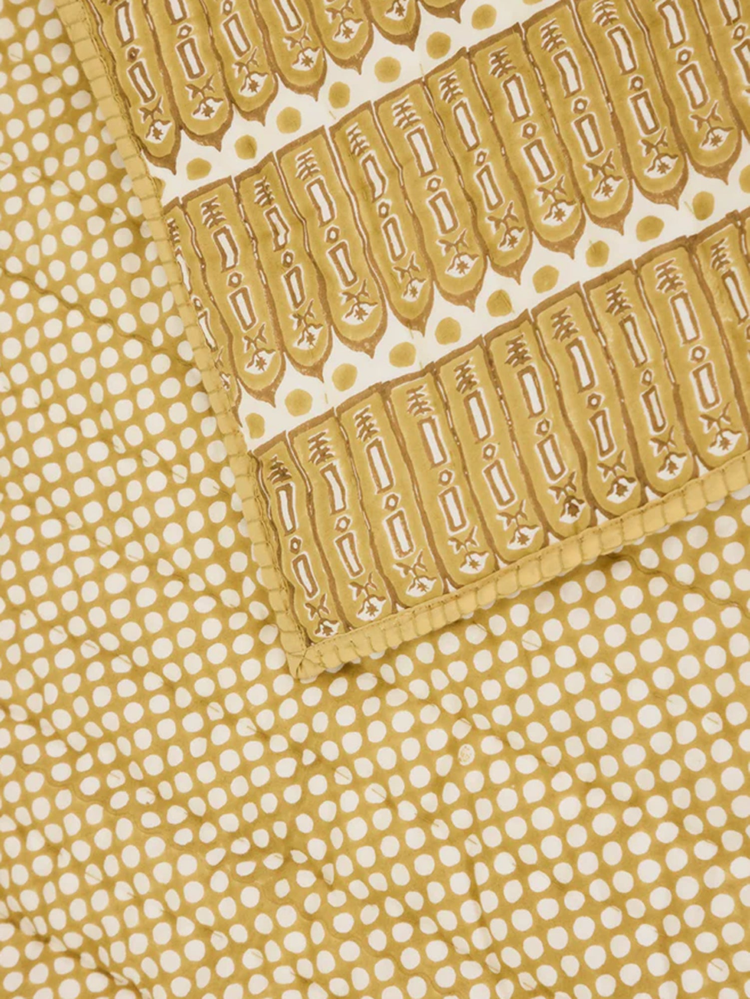 Aurea Throw