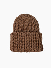 Load image into Gallery viewer, Roving Wool Ribbed Beanie
