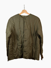 Load image into Gallery viewer, Olive Green Quilt Jacket
