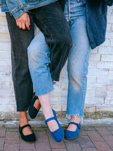 Load image into Gallery viewer, Black Classic Mary Janes
