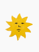 Load image into Gallery viewer, Sol Amuleto
