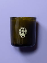 Load image into Gallery viewer, Roma Heirloom Tomato Candle
