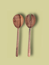 Load image into Gallery viewer, Organic Walnut Serving Set
