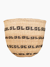 Load image into Gallery viewer, Natural Wii Basket By Yanomami
