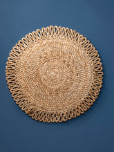 Load image into Gallery viewer, Jute Sunflower Placemat
