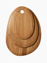 Load image into Gallery viewer, Oak Oval Cutting Board Small
