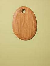 Load image into Gallery viewer, Oak Oval Cutting Board Small
