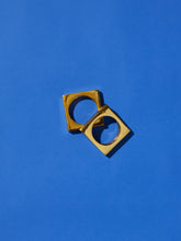 Load image into Gallery viewer, Brass Napkin Rings
