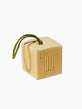 Load image into Gallery viewer, Carrot &amp; Turmeric Cube
