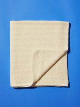 Load image into Gallery viewer, Herringbone Cotton Bath Towel

